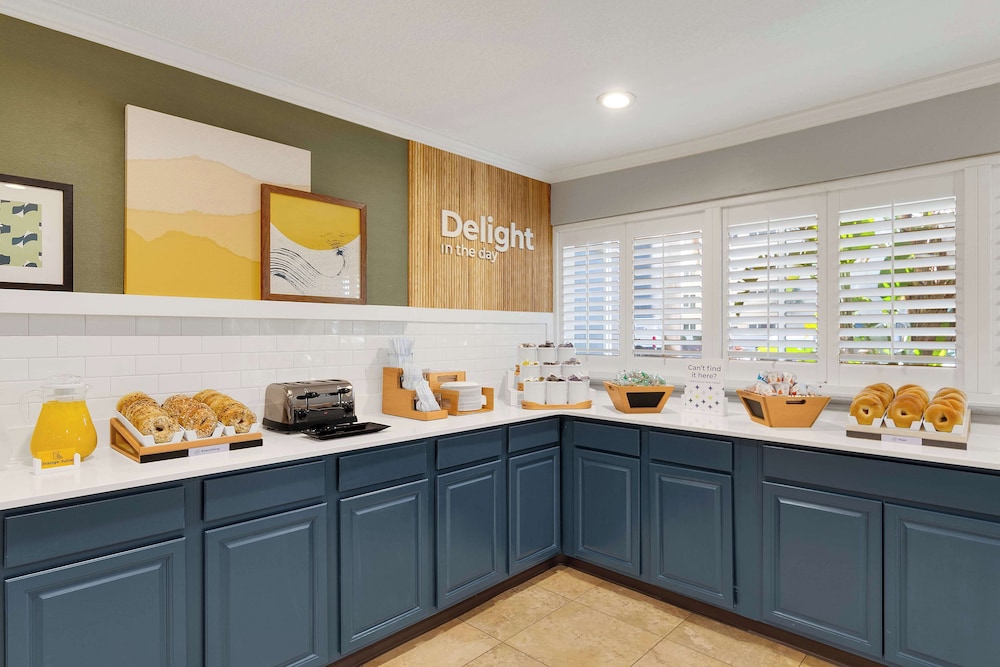 Spark by Hilton Ormond Beach Oceanfront - photo 28