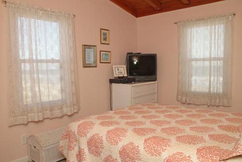 Cabana Boy by Oak Island Accommodations - photo 21
