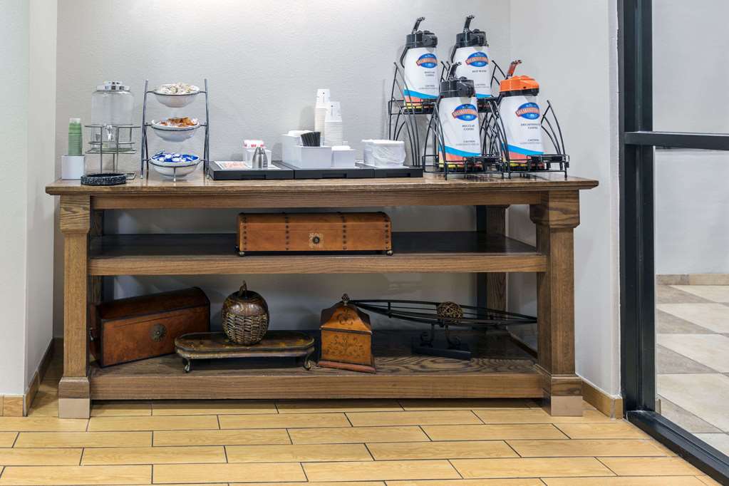 Baymont by Wyndham Oklahoma City Quail Springs - photo 4