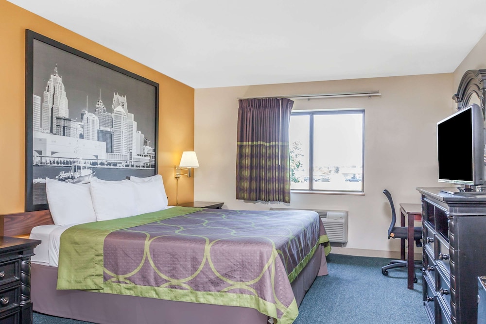 Super 8 by Wyndham Imlay City - photo 5