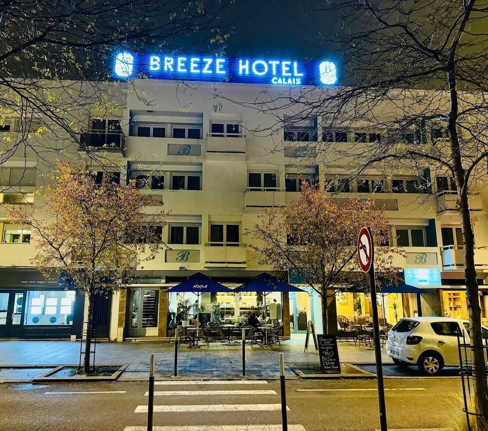Breeze Hotel - carbon neutral hotel in Calais