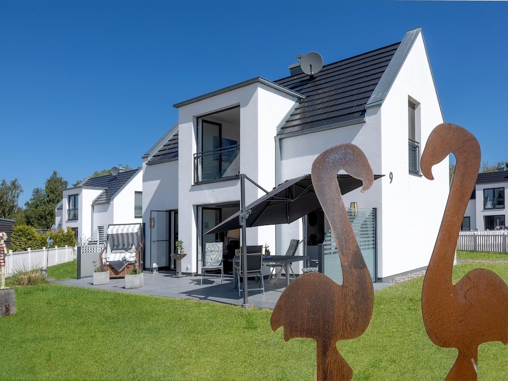 Ferienhaus am Yachthafen in Peenemunde — 4-Star Luxury Hotel in None, Germany