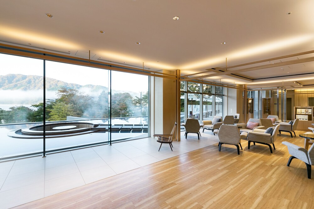 Hakone Ashinoko Hanaori in Hakone, Japan