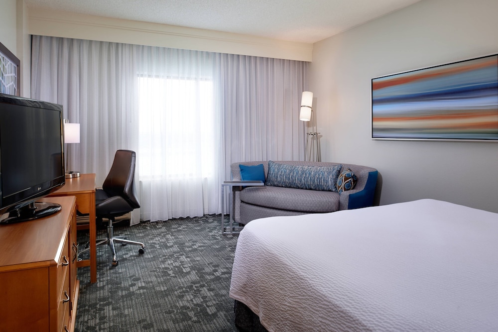 Courtyard by Marriott Kansas City Overland Park Convention Center - photo 9