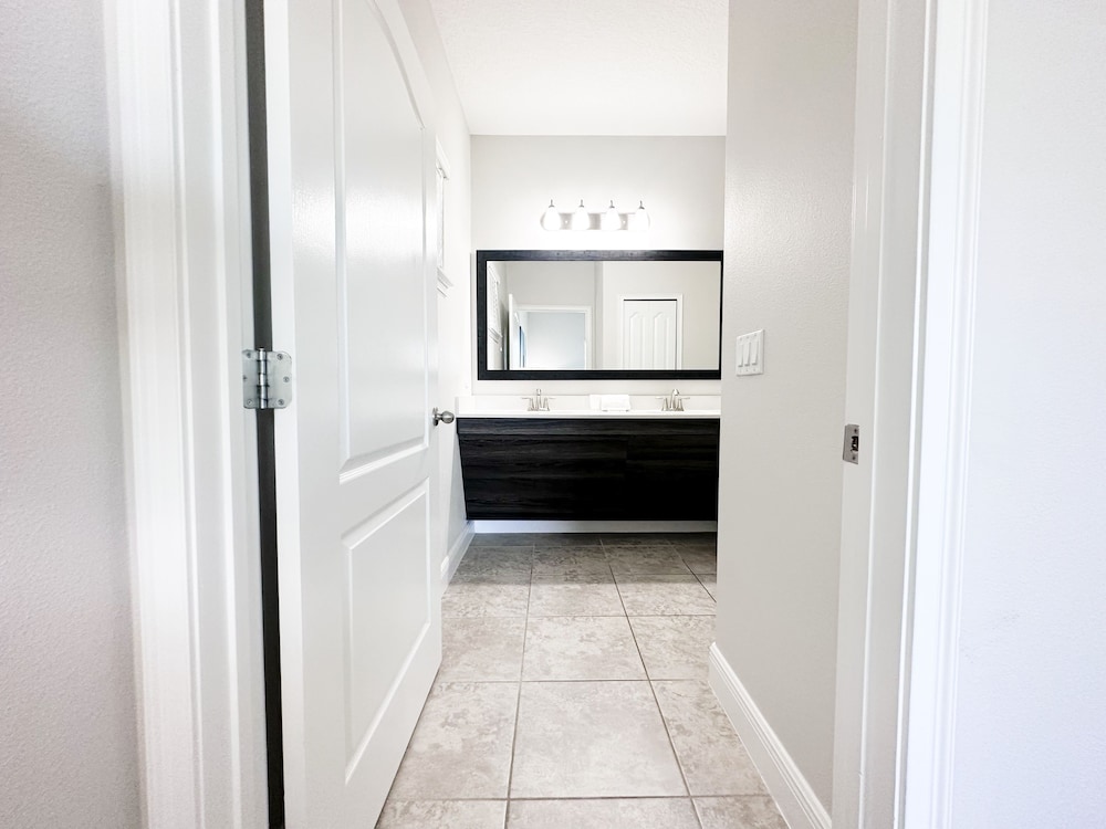 Balmoral Resort 210bp 4 Bedroom Home by RedAwning - photo 47