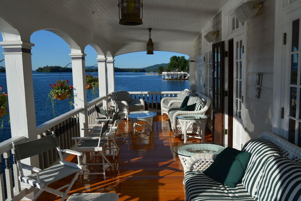 Boathouse Waterfront Lodging - photo 43
