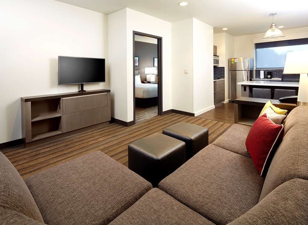 Hyatt House Pittsburgh Bloomfield Shadyside - photo 13