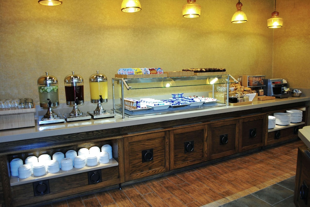 Doubletree By Hilton Reading - photo 62