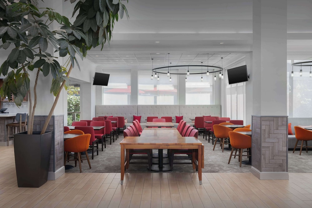 Hilton Garden Inn Wilkes Barre - photo 28