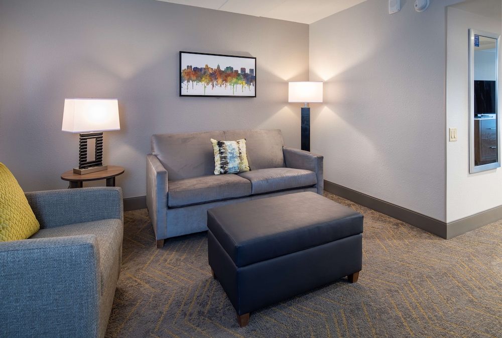 DoubleTree by Hilton Madison East WI - photo 45