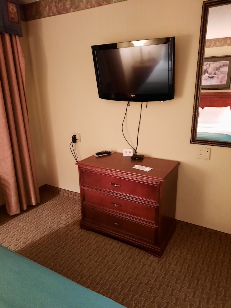 Horse Creek Inn - photo 17