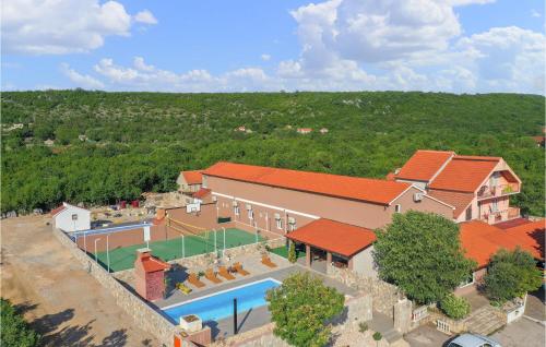 Beautiful Home In Ugljane With Wifi — 5-Star Luxury Hotel in Trilj, Croatia