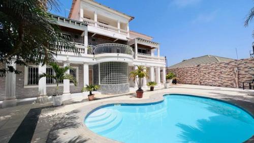 HomeVilla - last minute hotel in Unknown City