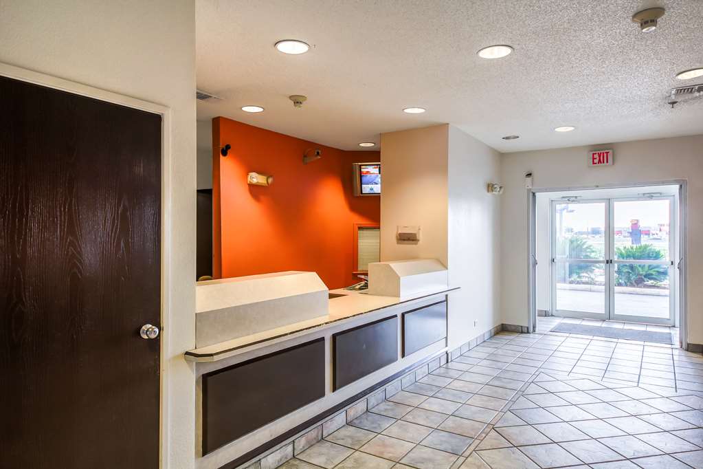 Motel 6 New Braunfels - photo 30