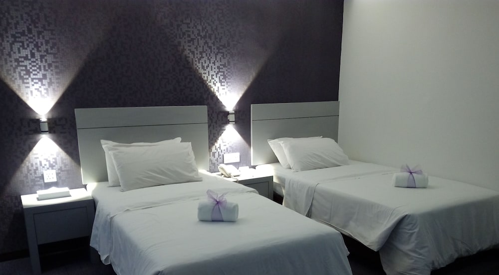Muar Traders Hotel — Muar — photo 5