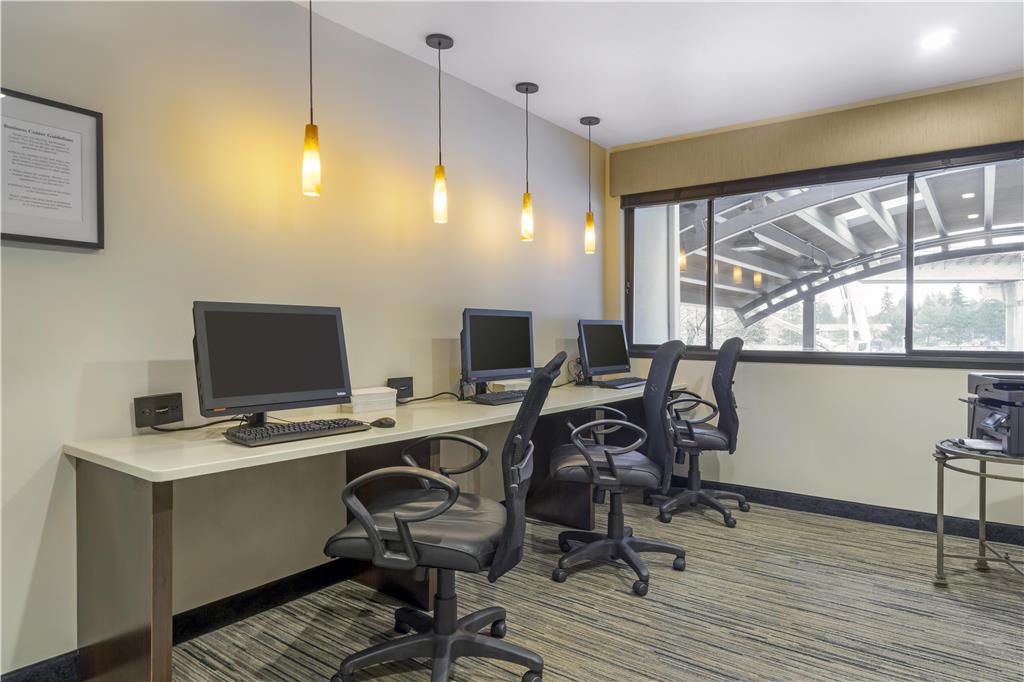 Best Western Seattle Airport Hotel - photo 38