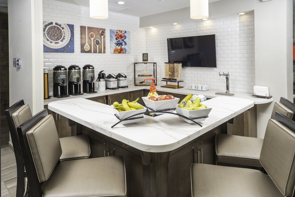 Staybridge Suites Florence by IHG - photo 43
