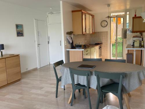 Appartement les pieds dans l’eau — Ollioules — photo 4