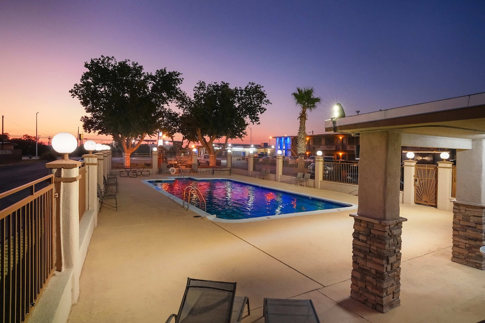 Carlsbad Inn New Mexico - photo 17