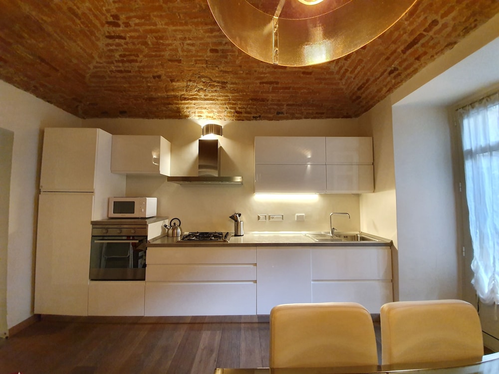 B&B Carlo Alberto — 4-Star Luxury Hotel in Turin, Italy