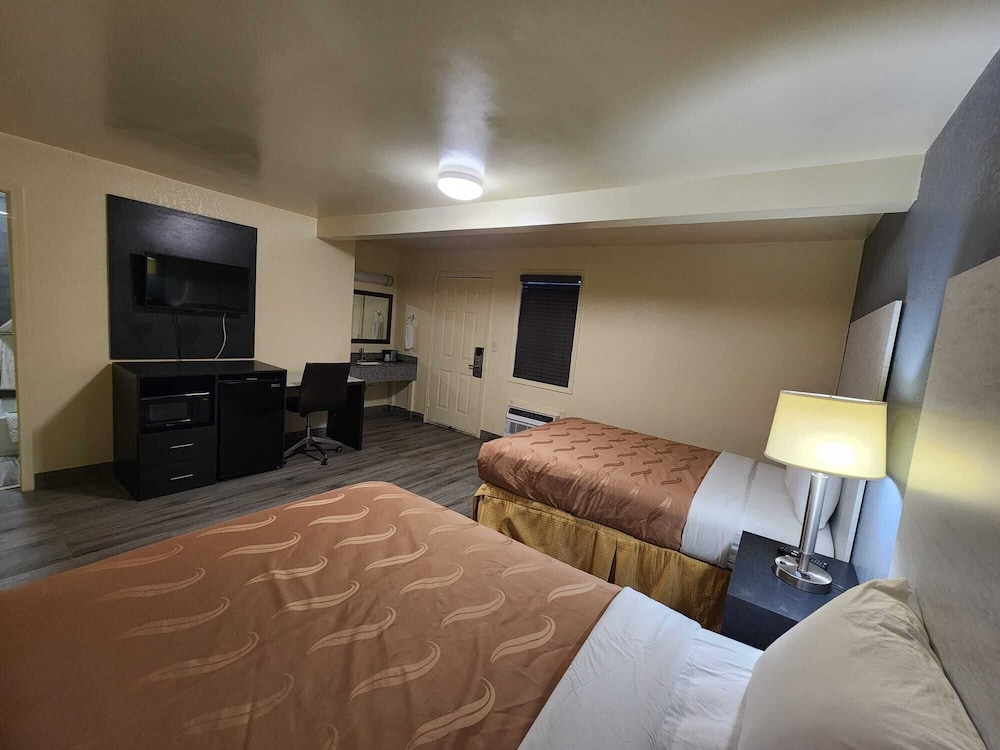 Green Garden Inn - photo 13