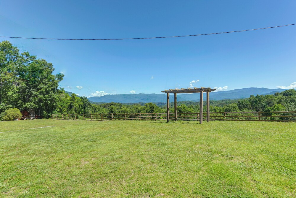 Bryson City Cabin in Smoky Mtn W resort Amenities - photo 34