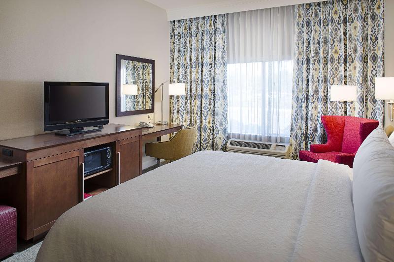 Hampton Inn & Suites Palmdale - photo 113