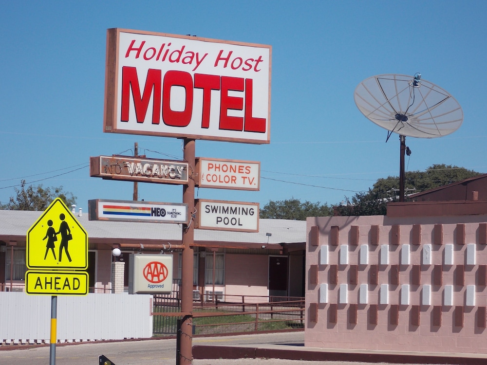 Holiday Host Motel - featured photo