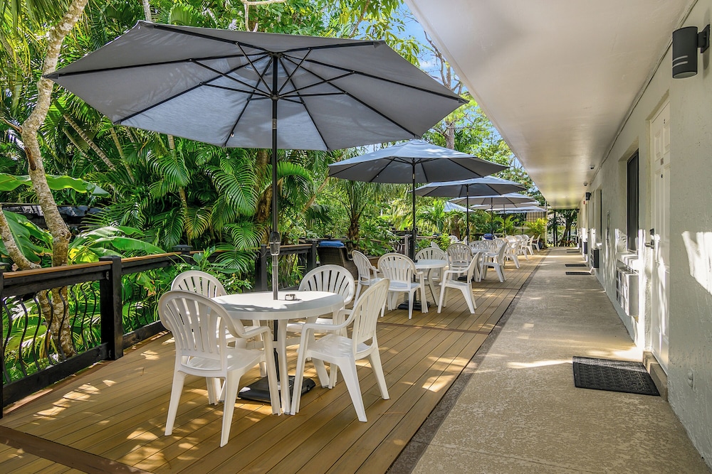 The Fairways Inn of Naples - photo 68