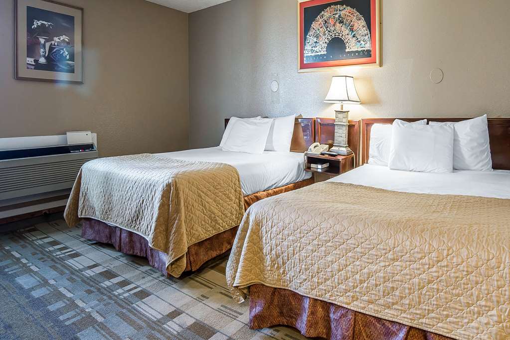 Rodeway Inn Cheyenne I 80 East - photo 12