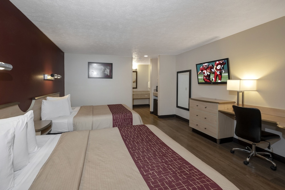 Red Roof Inn Indianapolis Greenwood - photo 6