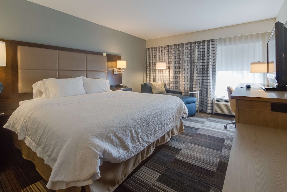 Hampton Inn Bellevue Nashville I 40 West - photo 12