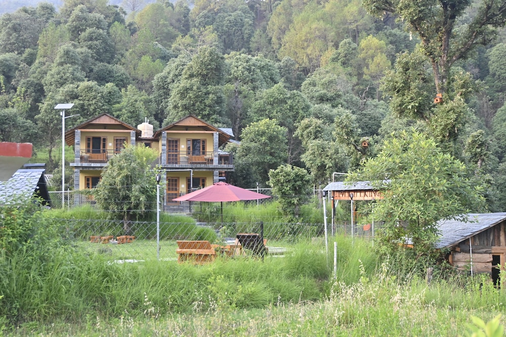 The Wild Planet Treehouses & Cottages in Palampur, India