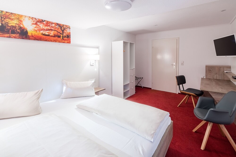 Hotel Hopener Wald — Lohne — photo 3