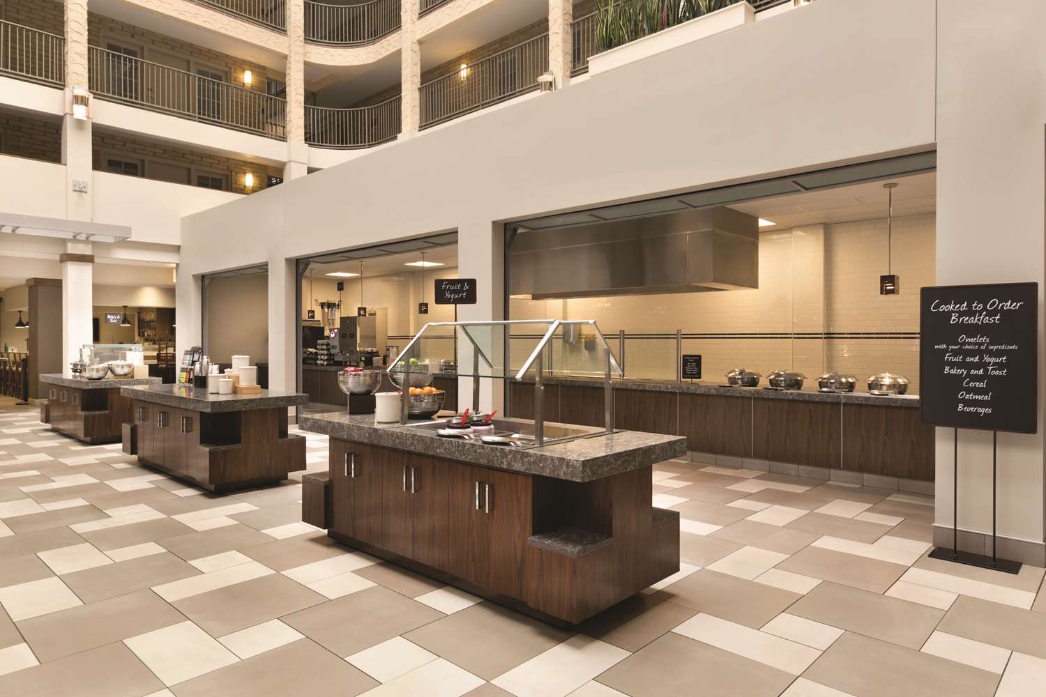 Embassy Suites by Hilton Bloomington Minneapolis - photo 34