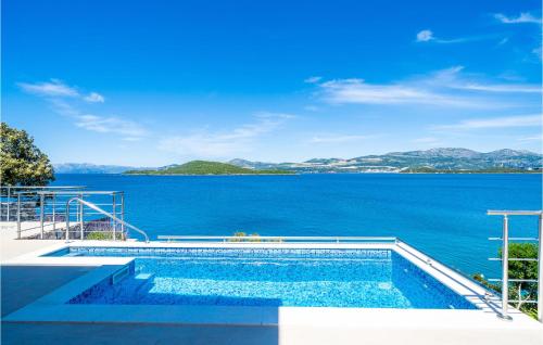 Gorgeous Home In Janjina With Sauna — 4-Star Luxury Hotel in Janjina, Croatia
