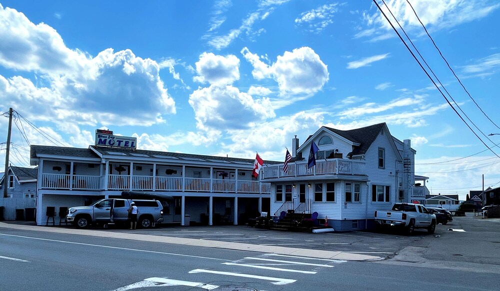 Blue Jay Motel - photo 22