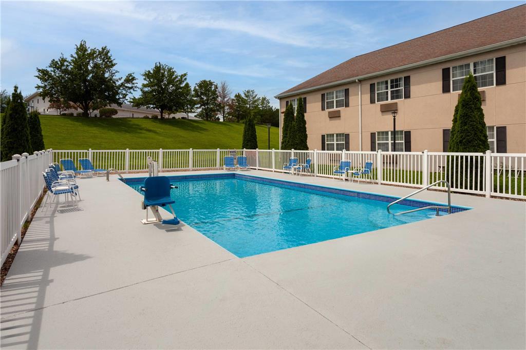 Baymont by Wyndham Chester IL - photo 8