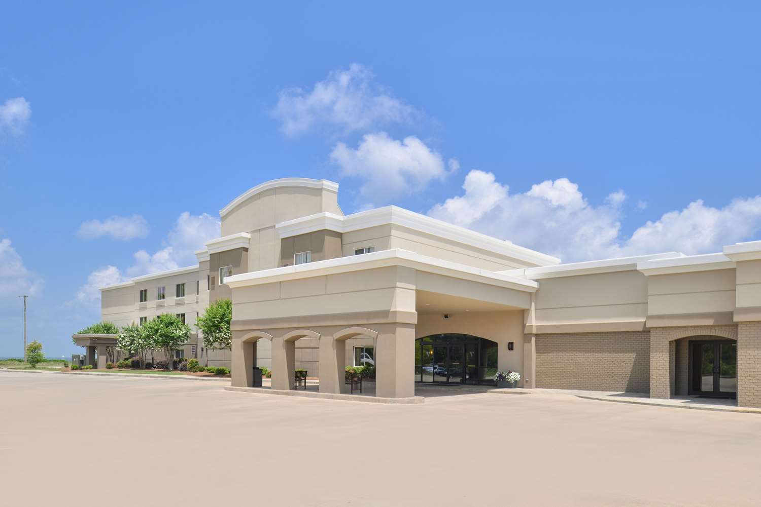 Hotel Vue Ascend Hotel Collection - featured photo