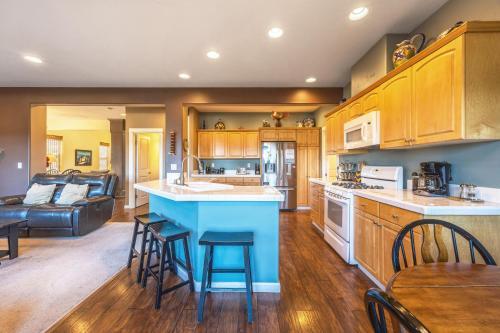 West Sail River Mt Vw 5Br 2.5B - photo 20