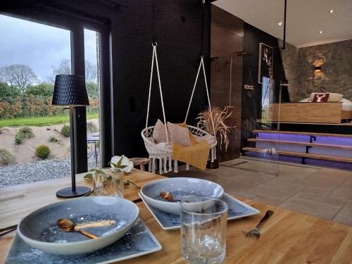 Lunic1926 - carbon neutral hotel in Manhay