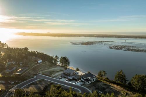 Modern Bayfront Memories — hotel in Coos Bay