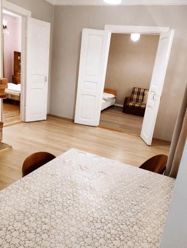 Guest House Arsha