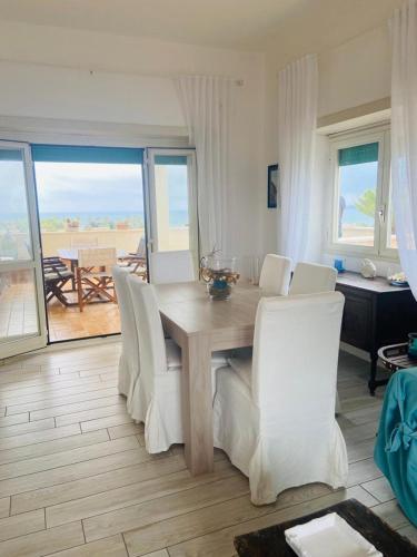 La terrazza di Nerone — 4-Star Luxury Hotel in Anzio, Italy