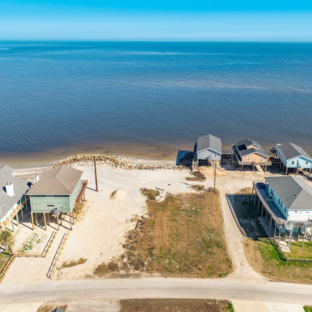 Gulf Adventures and Beachfront Relaxation Awaits - photo 63