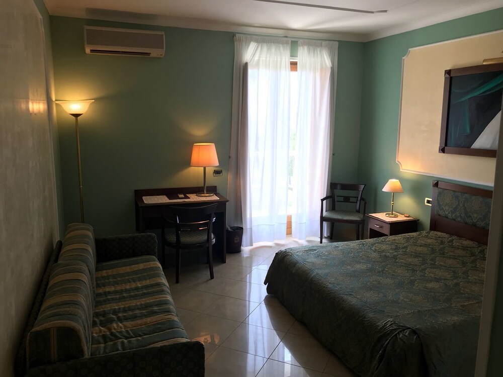 Hotel Parco Vesevus — Boscotrecase — photo 5