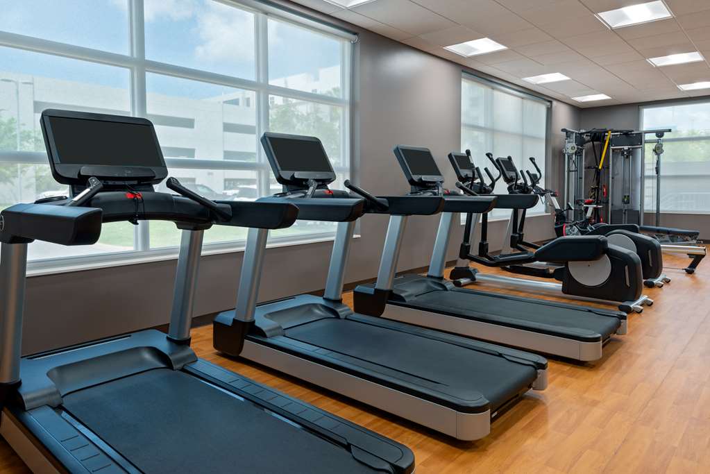 Hyatt House Tampa Airport Westshore - photo 16