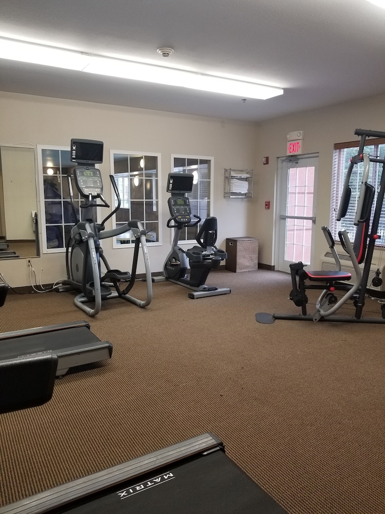 Candlewood Suites Cape Girardeau by IHG - photo 60