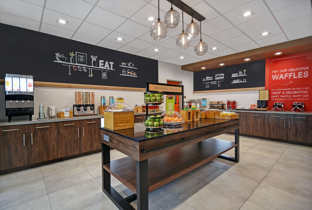 Hampton Inn Midland South - photo 30