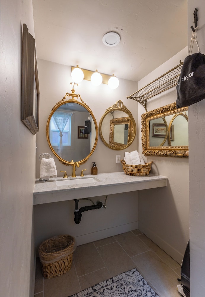 The Dutch Flat Hotel - photo 103
